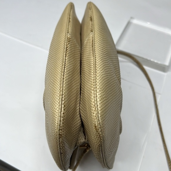Judith Leiber Lizard Top Clasp Clutch Shoulder Bag - Picture 9 of 11